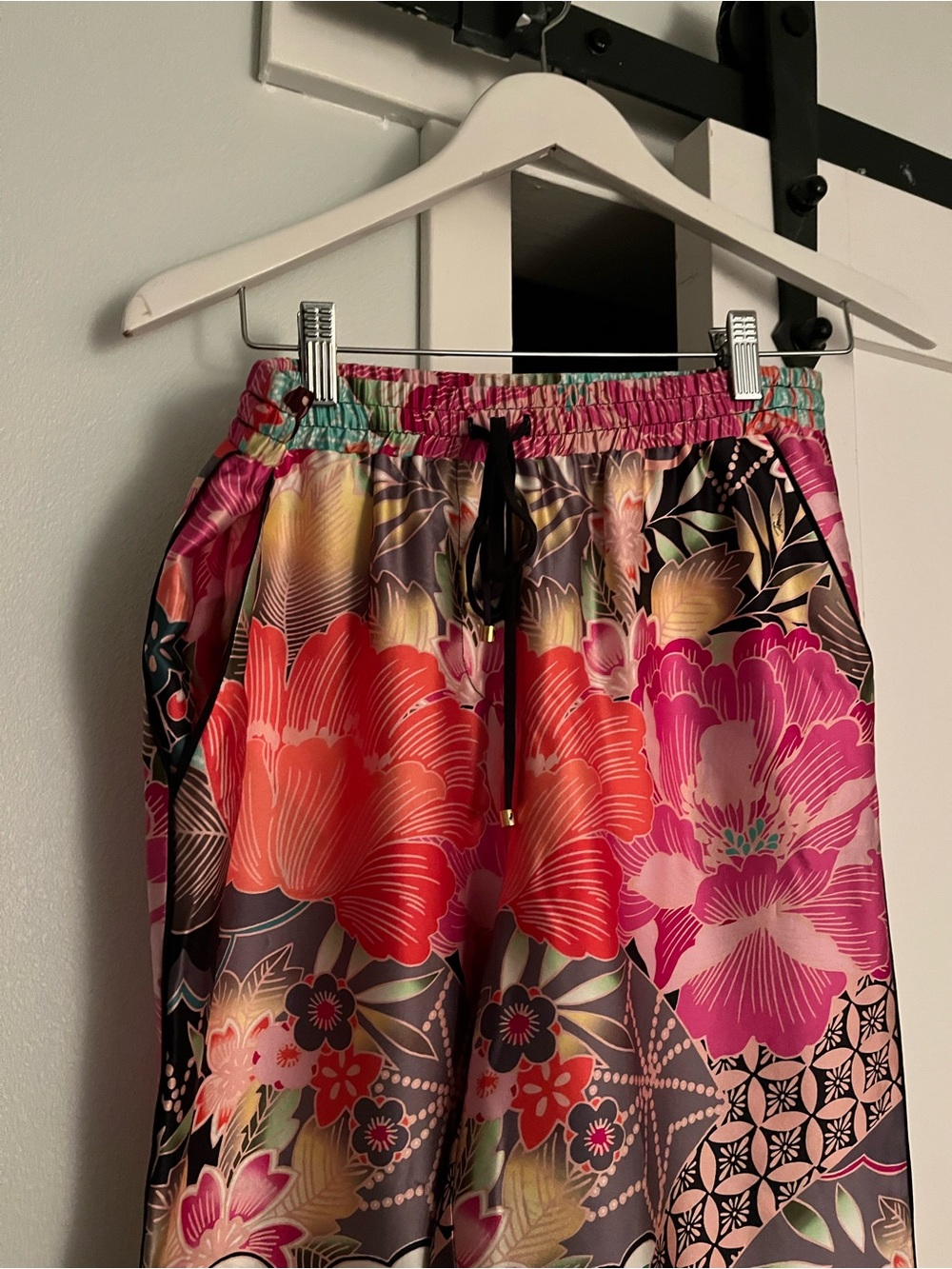 Trina Turk Vibrant Floral Satin Drawstring Pants